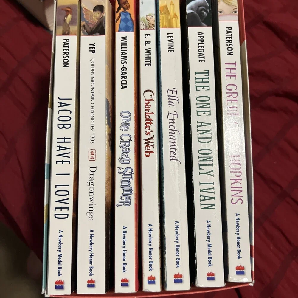 Newbery Award Favorite Library Book Box Set 8 Books Mr Henshaw Charlotte's Web